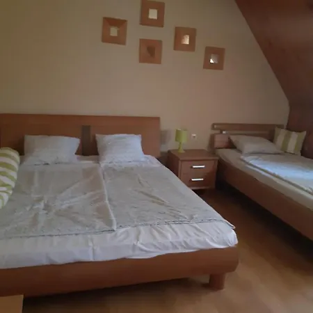Holiday home Pakasz Nyaralohaz Tiszafured