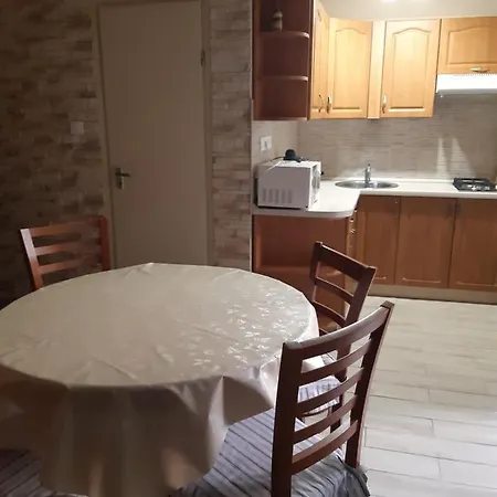 Pákász Casa de Férias Tiszafüred