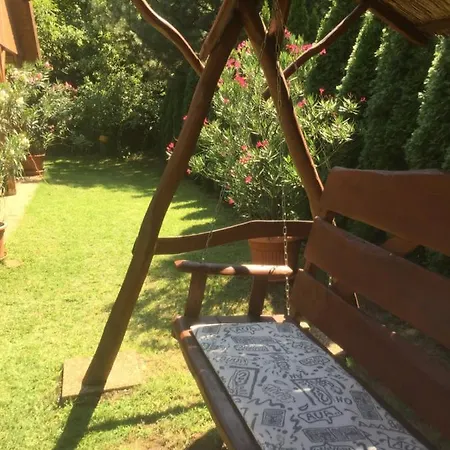 Pakasz Nyaralohaz Holiday home Tiszafured