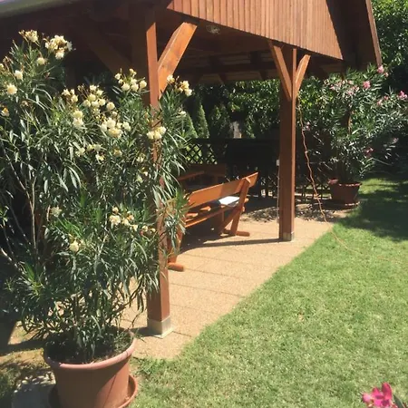 Pakasz Nyaralohaz Holiday home