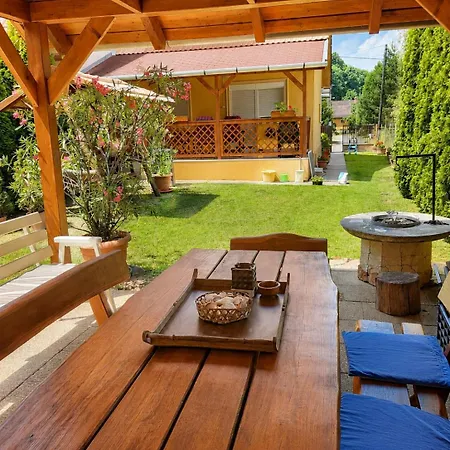 Holiday home Pakasz Nyaralohaz